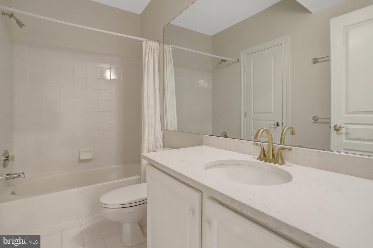 5252 WINTER VIEW DR, ALEXANDRIA, Virginia 22312, 5 Bedrooms Bedrooms, ,4 BathroomsBathrooms,Residential,For sale,5252 WINTER VIEW DR,VAFX2241136 MLS # VAFX2241136