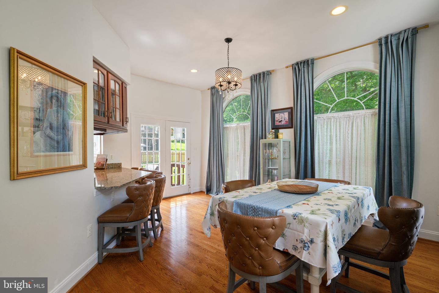 7814 ABBEY OAKS CT, MANASSAS, Virginia 20112, 5 Bedrooms Bedrooms, ,5 BathroomsBathrooms,Residential,For sale,7814 ABBEY OAKS CT,VAPW2094782 MLS # VAPW2094782