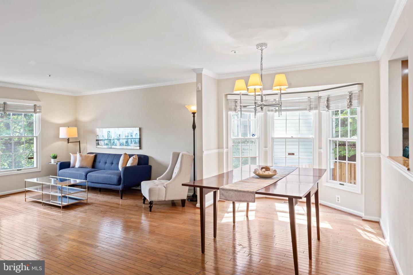 7850 BLUE GRAY CIR, MANASSAS, Virginia 20109, 4 Bedrooms Bedrooms, 7 Rooms Rooms,3 BathroomsBathrooms,Residential,For sale,7850 BLUE GRAY CIR,VAPW2094772 MLS # VAPW2094772