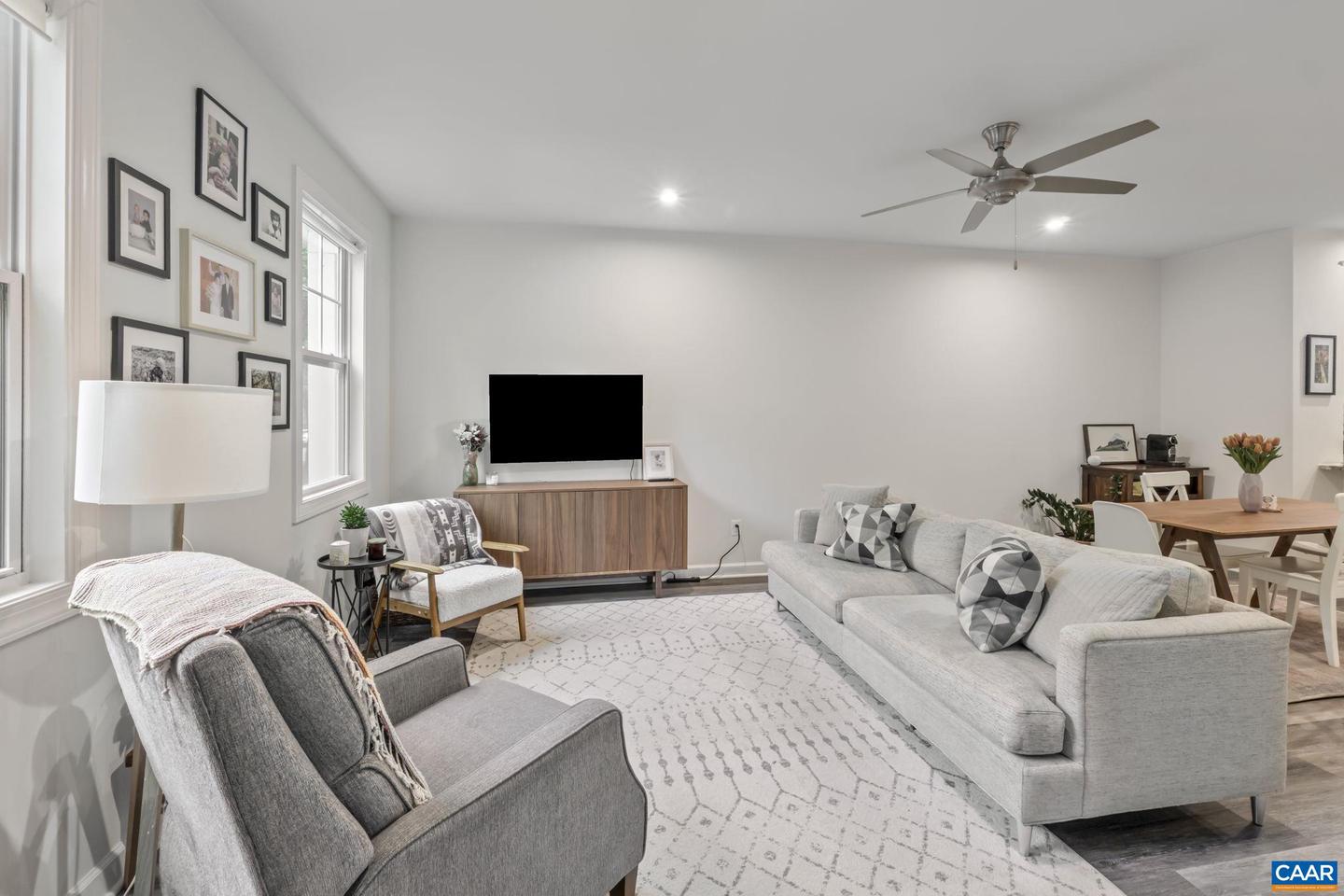 126 LONGWOOD DR #C, CHARLOTTESVILLE, Virginia 22903, 4 Bedrooms Bedrooms, ,3 BathroomsBathrooms,Residential,For sale,126 LONGWOOD DR #C,664593 MLS # 664593