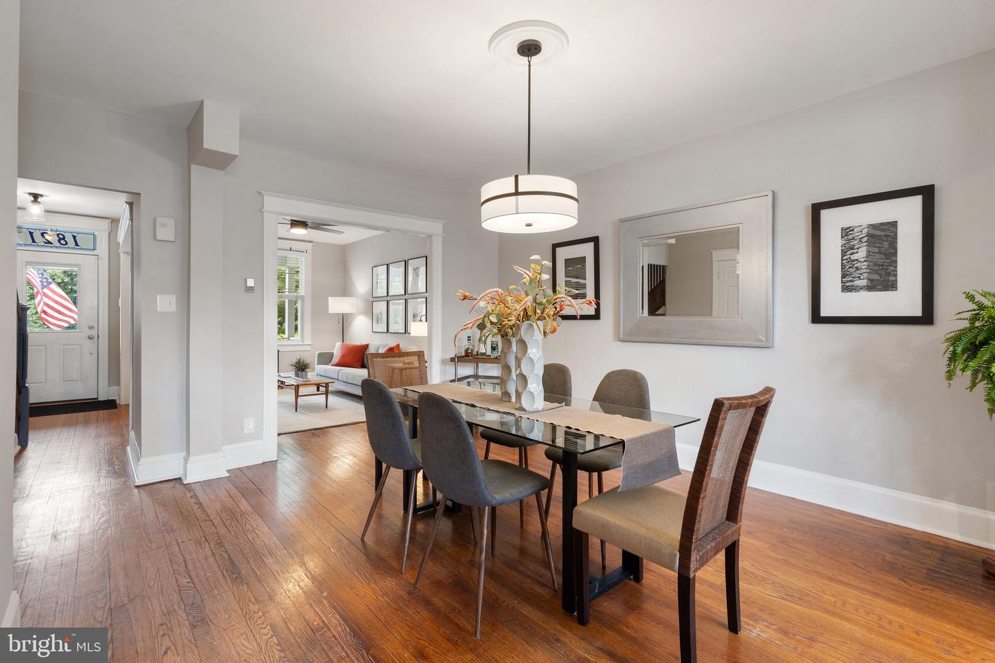 1821 MASSACHUSETTS AVE SE, WASHINGTON, District Of Columbia 20003, 4 Bedrooms Bedrooms, ,2 BathroomsBathrooms,Residential,For sale,1821 MASSACHUSETTS AVE SE,DCDC2200952 MLS # DCDC2200952