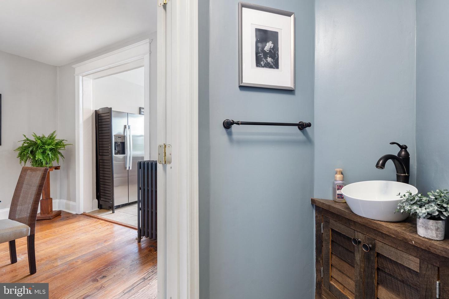 1821 MASSACHUSETTS AVE SE, WASHINGTON, District Of Columbia 20003, 4 Bedrooms Bedrooms, ,2 BathroomsBathrooms,Residential,For sale,1821 MASSACHUSETTS AVE SE,DCDC2200952 MLS # DCDC2200952