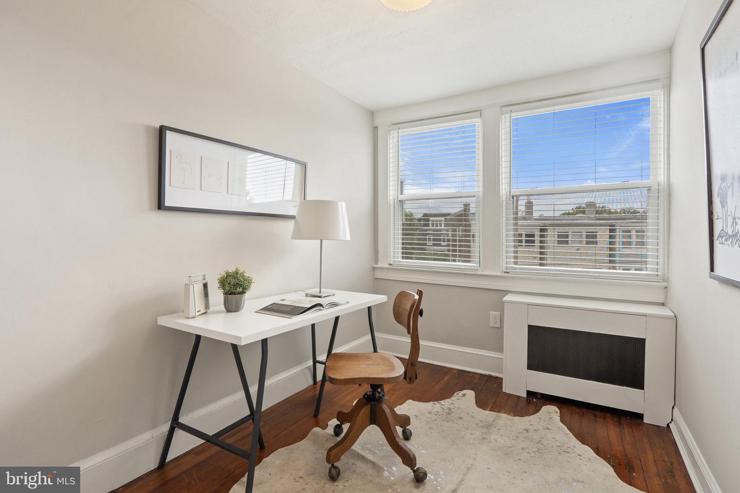 1821 MASSACHUSETTS AVE SE, WASHINGTON, District Of Columbia 20003, 4 Bedrooms Bedrooms, ,2 BathroomsBathrooms,Residential,For sale,1821 MASSACHUSETTS AVE SE,DCDC2200952 MLS # DCDC2200952