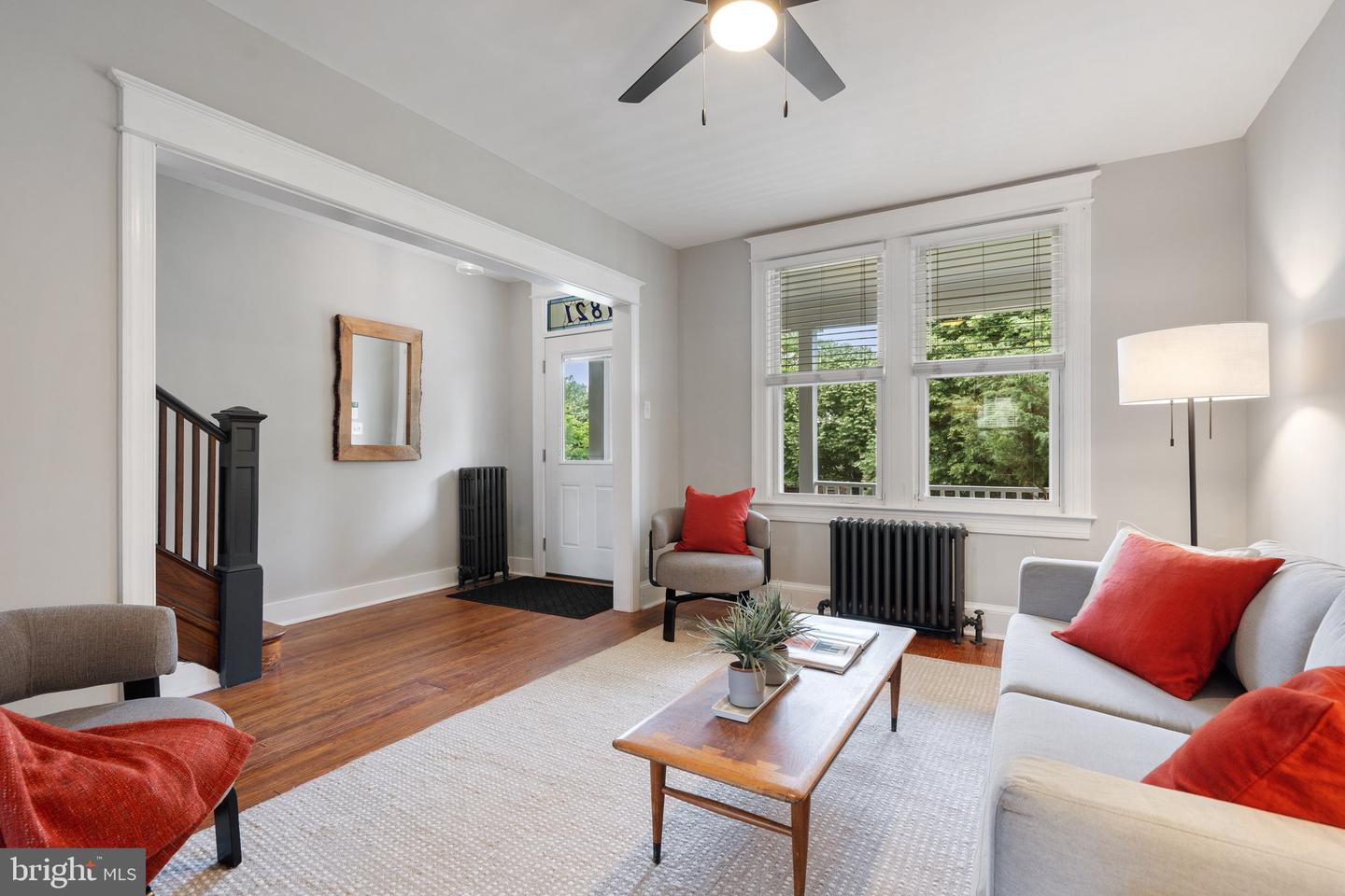 1821 MASSACHUSETTS AVE SE, WASHINGTON, District Of Columbia 20003, 4 Bedrooms Bedrooms, ,2 BathroomsBathrooms,Residential,For sale,1821 MASSACHUSETTS AVE SE,DCDC2200952 MLS # DCDC2200952