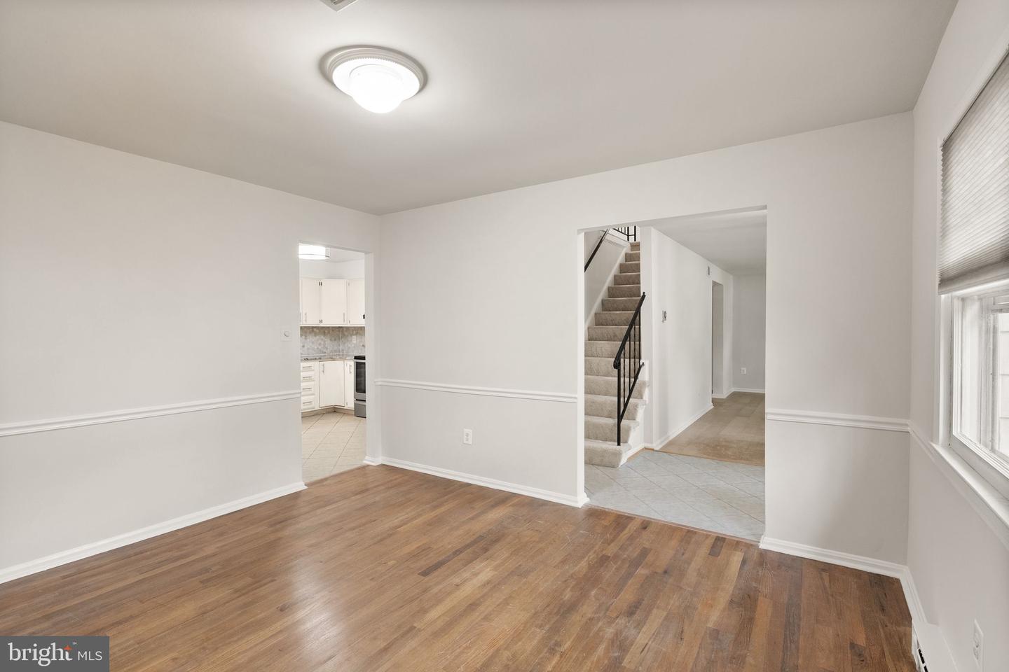 513 TAVENNER CT, STERLING, Virginia 20164, 5 Bedrooms Bedrooms, ,3 BathroomsBathrooms,Residential,For sale,513 TAVENNER CT,VALO2096602 MLS # VALO2096602