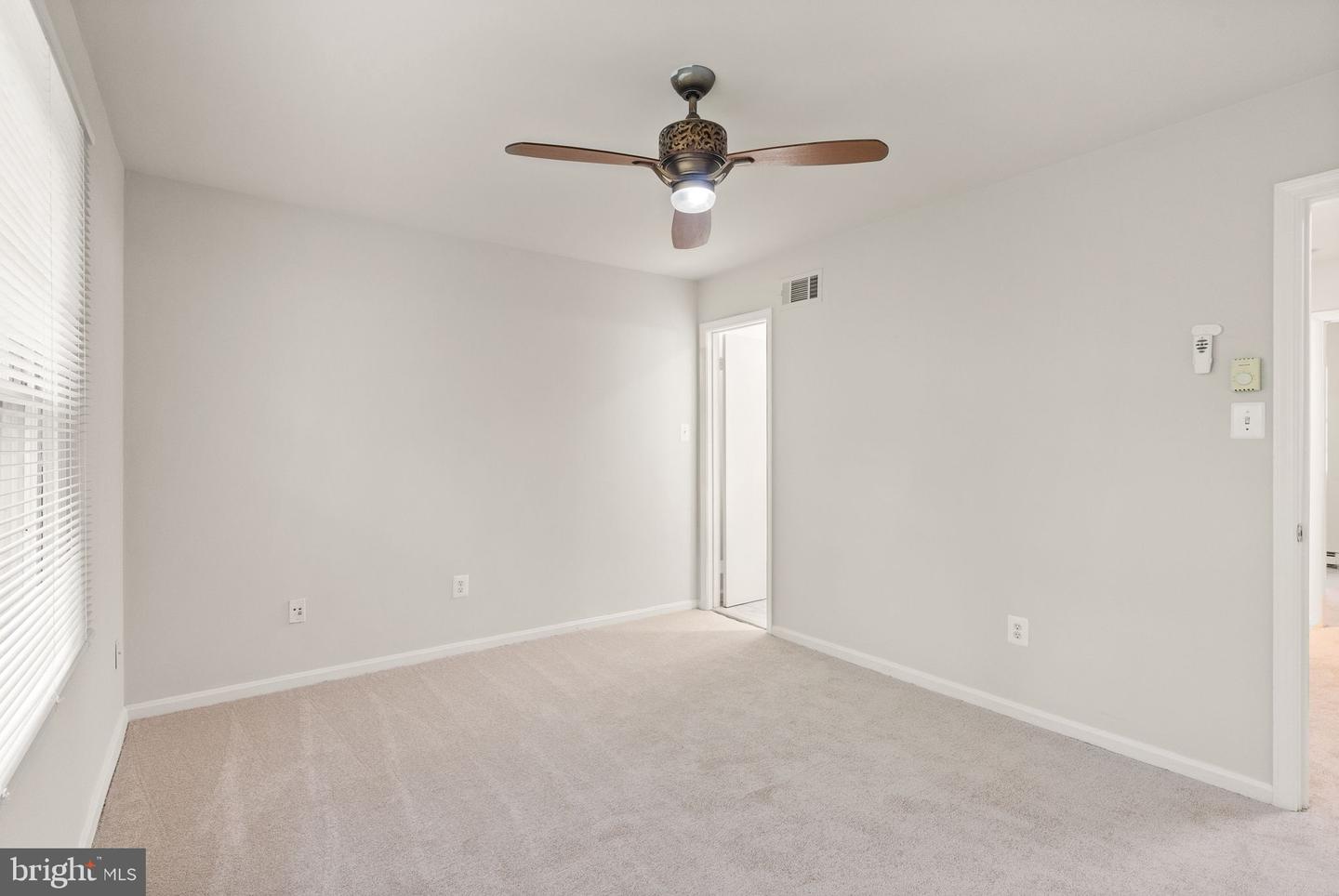 513 TAVENNER CT, STERLING, Virginia 20164, 5 Bedrooms Bedrooms, ,3 BathroomsBathrooms,Residential,For sale,513 TAVENNER CT,VALO2096602 MLS # VALO2096602