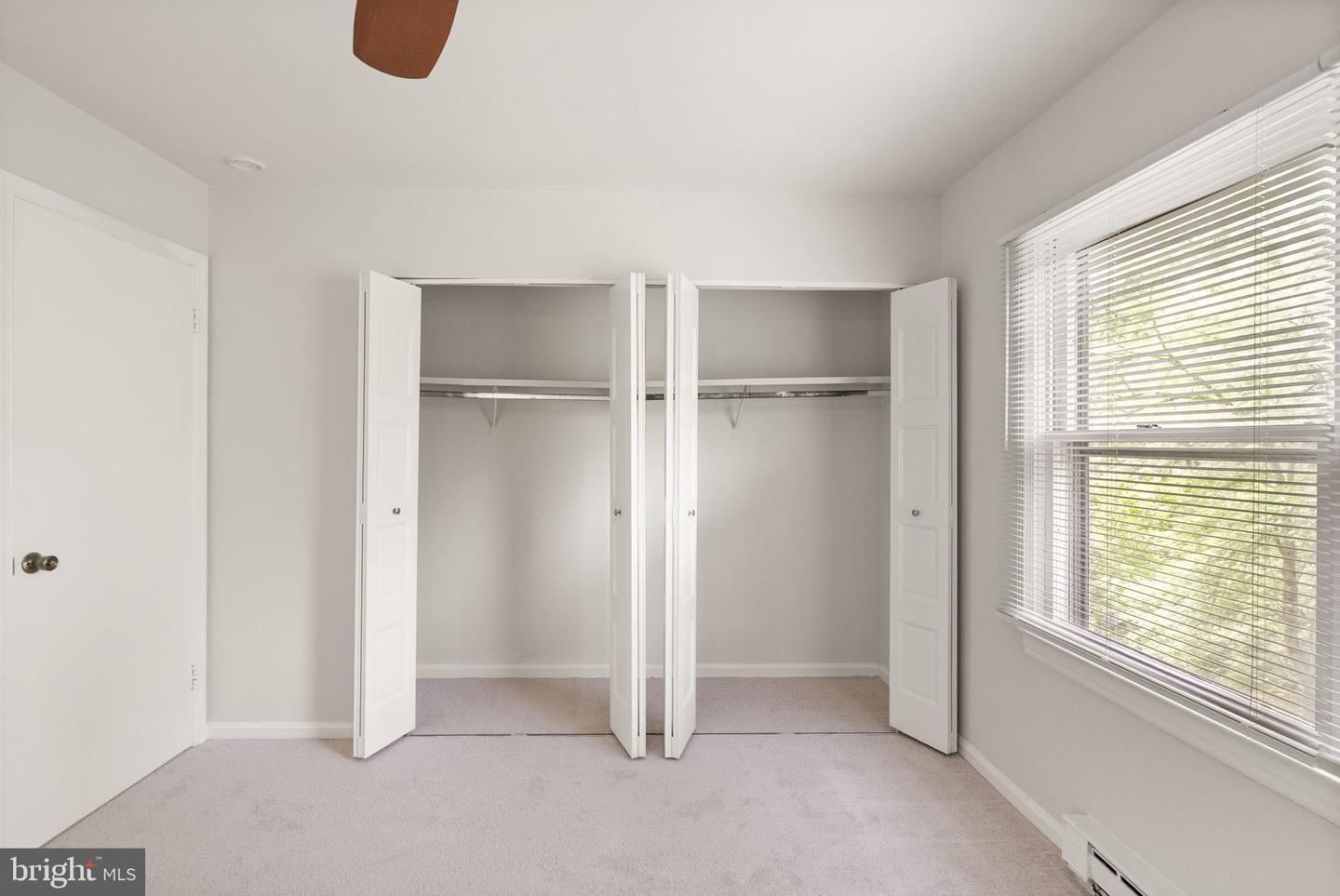 513 TAVENNER CT, STERLING, Virginia 20164, 5 Bedrooms Bedrooms, ,3 BathroomsBathrooms,Residential,For sale,513 TAVENNER CT,VALO2096602 MLS # VALO2096602