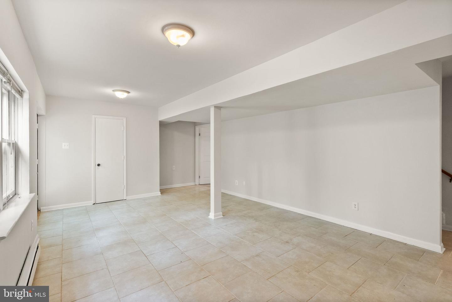 513 TAVENNER CT, STERLING, Virginia 20164, 5 Bedrooms Bedrooms, ,3 BathroomsBathrooms,Residential,For sale,513 TAVENNER CT,VALO2096602 MLS # VALO2096602