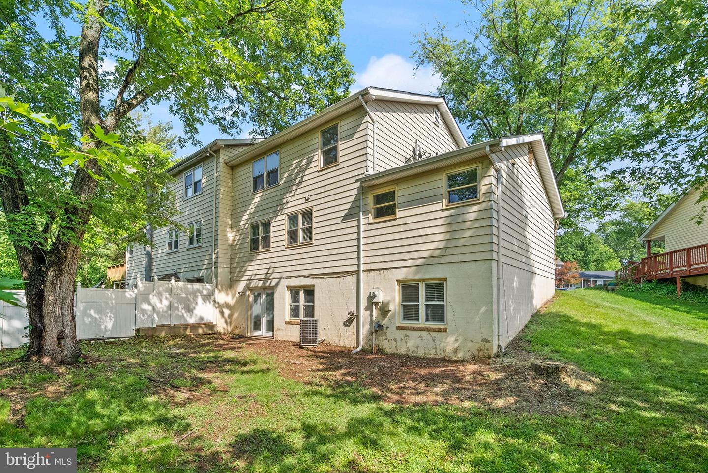 513 TAVENNER CT, STERLING, Virginia 20164, 5 Bedrooms Bedrooms, ,3 BathroomsBathrooms,Residential,For sale,513 TAVENNER CT,VALO2096602 MLS # VALO2096602