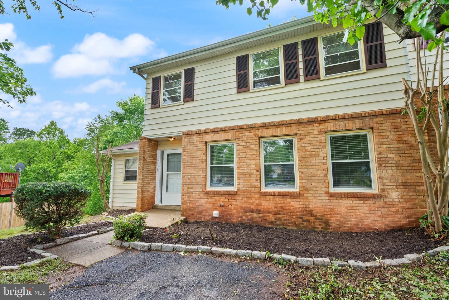 513 TAVENNER CT, STERLING, Virginia 20164, 5 Bedrooms Bedrooms, ,3 BathroomsBathrooms,Residential,For sale,513 TAVENNER CT,VALO2096602 MLS # VALO2096602