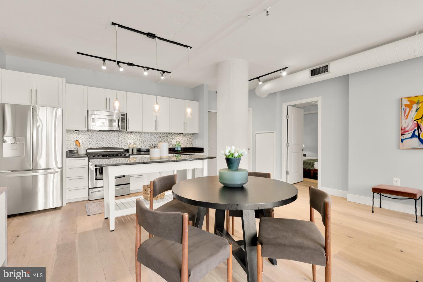 2125 14TH ST NW #224, WASHINGTON, District Of Columbia 20009, 2 Bedrooms Bedrooms, ,2 BathroomsBathrooms,Residential,For sale,2125 14TH ST NW #224,DCDC2200962 MLS # DCDC2200962