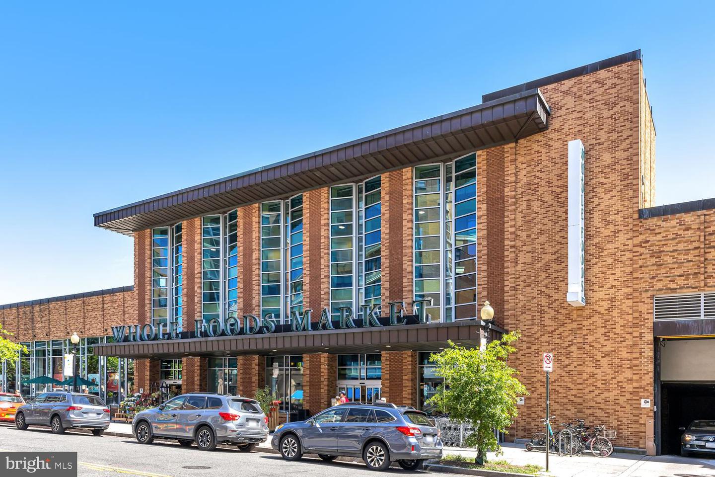 2125 14TH ST NW #224, WASHINGTON, District Of Columbia 20009, 2 Bedrooms Bedrooms, ,2 BathroomsBathrooms,Residential,For sale,2125 14TH ST NW #224,DCDC2200962 MLS # DCDC2200962