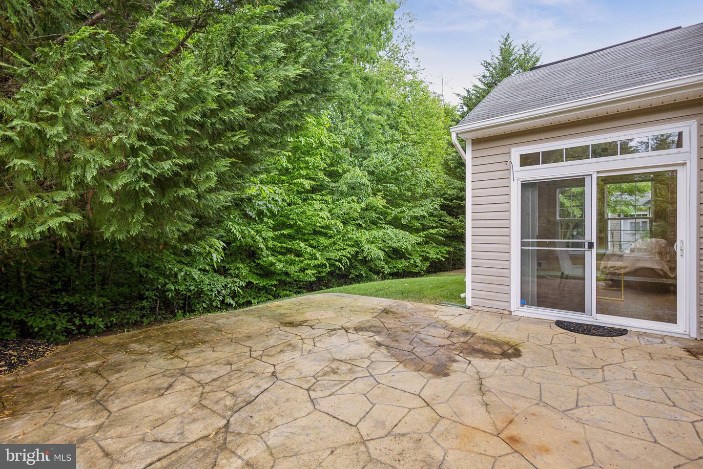 16100 DANCING LEAF PL, DUMFRIES, Virginia 22025, 3 Bedrooms Bedrooms, ,2 BathroomsBathrooms,Residential,For sale,16100 DANCING LEAF PL,VAPW2094776 MLS # VAPW2094776
