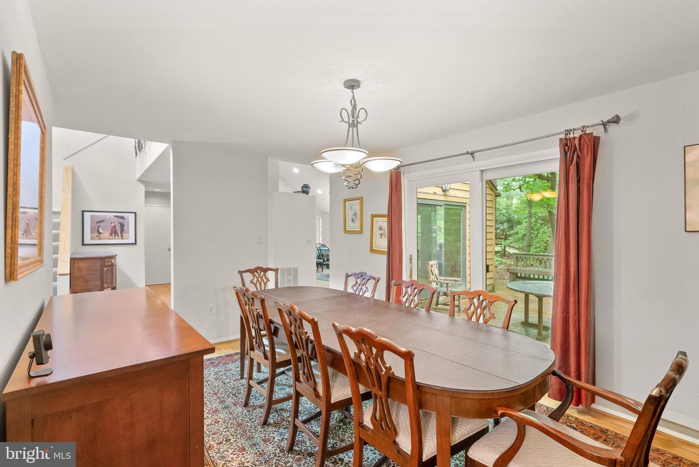 11598 NEWPORT COVE LN, RESTON, Virginia 20194, 4 Bedrooms Bedrooms, ,3 BathroomsBathrooms,Residential,For sale,11598 NEWPORT COVE LN,VAFX2241120 MLS # VAFX2241120