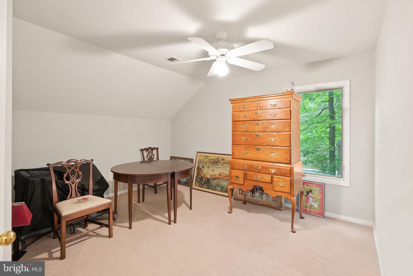 11598 NEWPORT COVE LN, RESTON, Virginia 20194, 4 Bedrooms Bedrooms, ,3 BathroomsBathrooms,Residential,For sale,11598 NEWPORT COVE LN,VAFX2241120 MLS # VAFX2241120