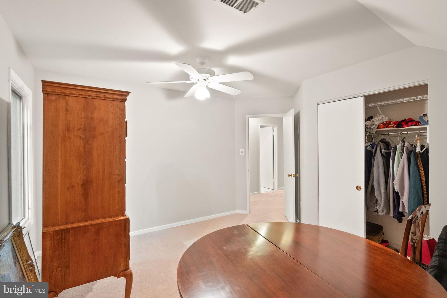 11598 NEWPORT COVE LN, RESTON, Virginia 20194, 4 Bedrooms Bedrooms, ,3 BathroomsBathrooms,Residential,For sale,11598 NEWPORT COVE LN,VAFX2241120 MLS # VAFX2241120