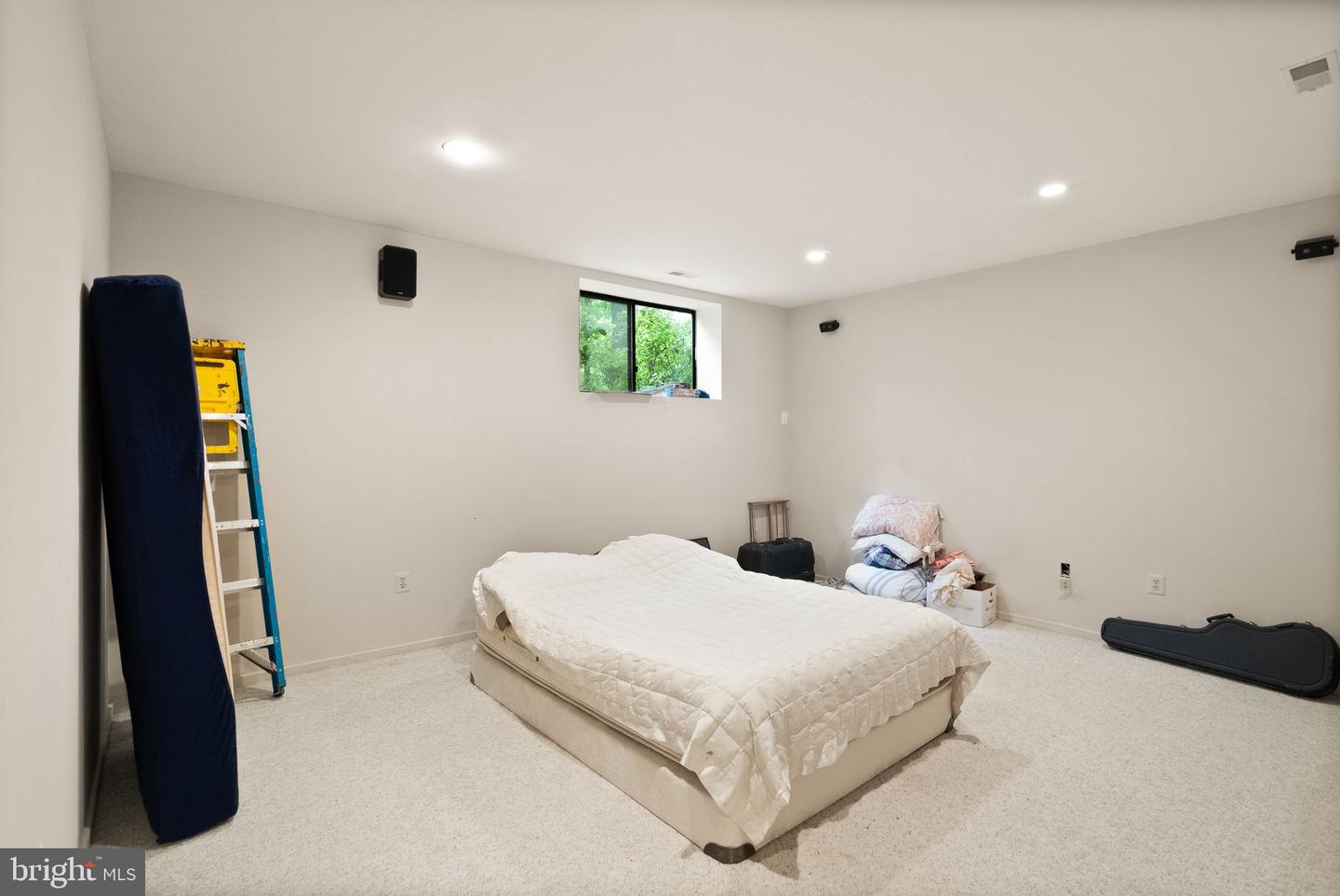 11598 NEWPORT COVE LN, RESTON, Virginia 20194, 4 Bedrooms Bedrooms, ,3 BathroomsBathrooms,Residential,For sale,11598 NEWPORT COVE LN,VAFX2241120 MLS # VAFX2241120