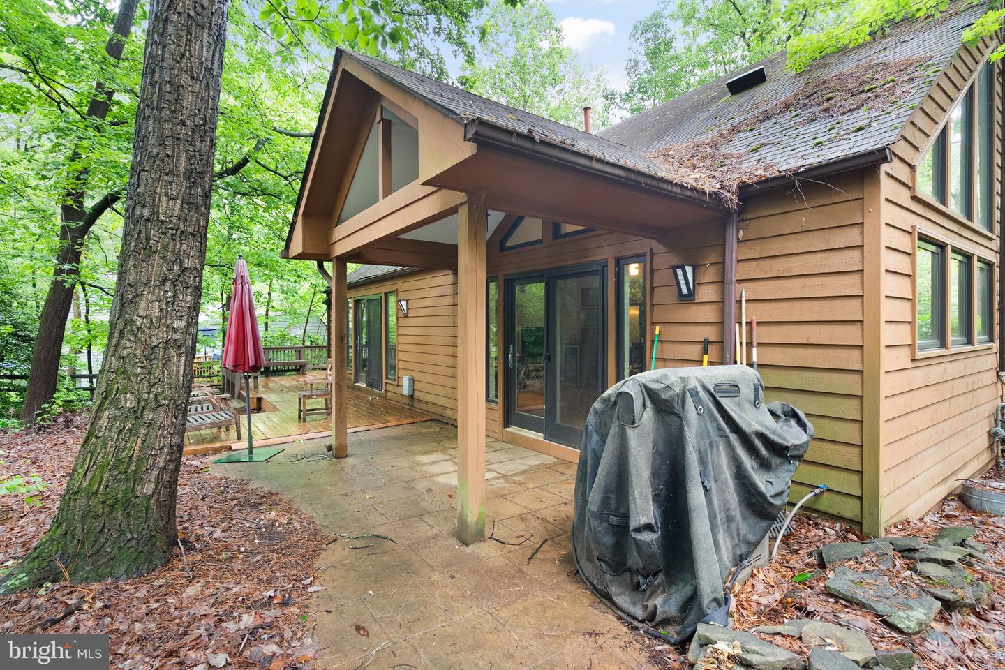 11598 NEWPORT COVE LN, RESTON, Virginia 20194, 4 Bedrooms Bedrooms, ,3 BathroomsBathrooms,Residential,For sale,11598 NEWPORT COVE LN,VAFX2241120 MLS # VAFX2241120
