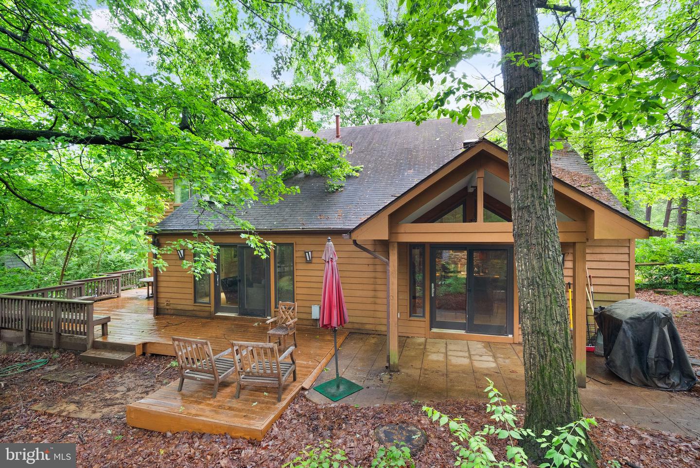 11598 NEWPORT COVE LN, RESTON, Virginia 20194, 4 Bedrooms Bedrooms, ,3 BathroomsBathrooms,Residential,For sale,11598 NEWPORT COVE LN,VAFX2241120 MLS # VAFX2241120