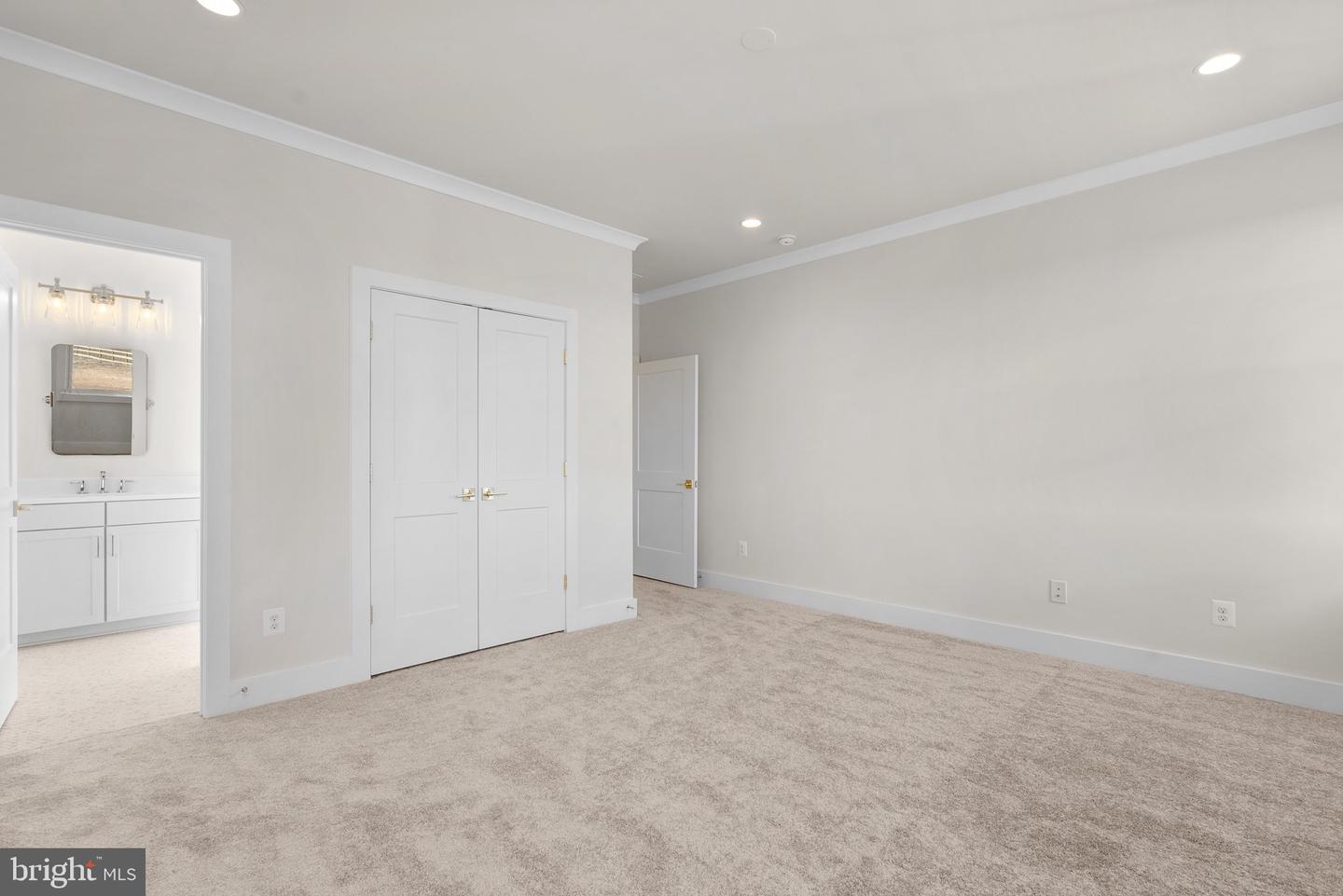 14914 MOGUL CT, PURCELLVILLE, Virginia 20132, 6 Bedrooms Bedrooms, ,6 BathroomsBathrooms,Residential,For sale,14914 MOGUL CT,VALO2096646 MLS # VALO2096646