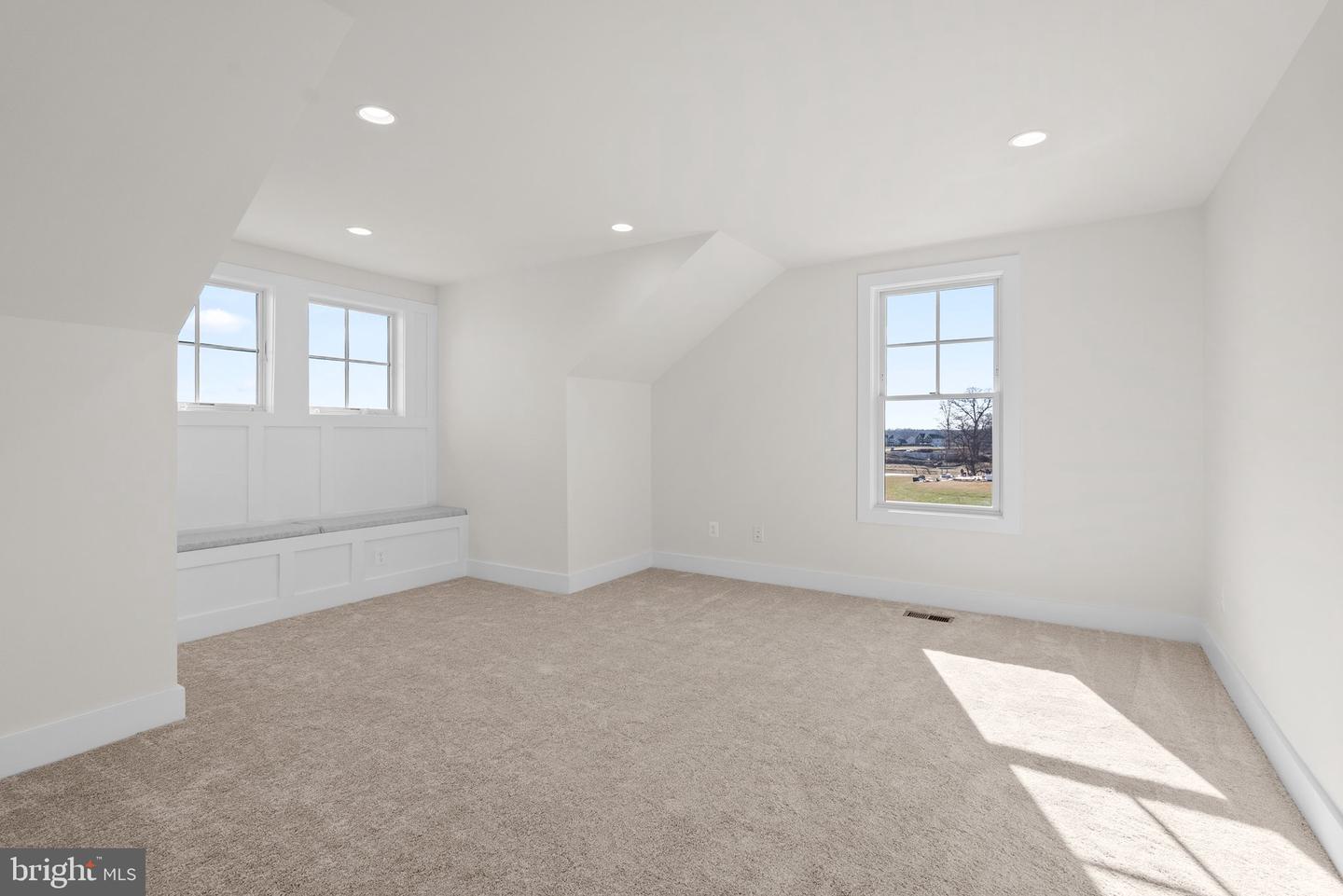 14914 MOGUL CT, PURCELLVILLE, Virginia 20132, 6 Bedrooms Bedrooms, ,6 BathroomsBathrooms,Residential,For sale,14914 MOGUL CT,VALO2096646 MLS # VALO2096646