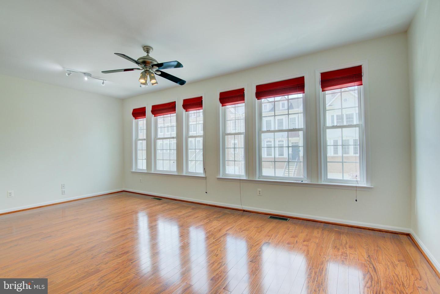 3388 BEECHCLIFF DR, ALEXANDRIA, Virginia 22306, 3 Bedrooms Bedrooms, ,2 BathroomsBathrooms,Residential,For sale,3388 BEECHCLIFF DR,VAFX2241122 MLS # VAFX2241122