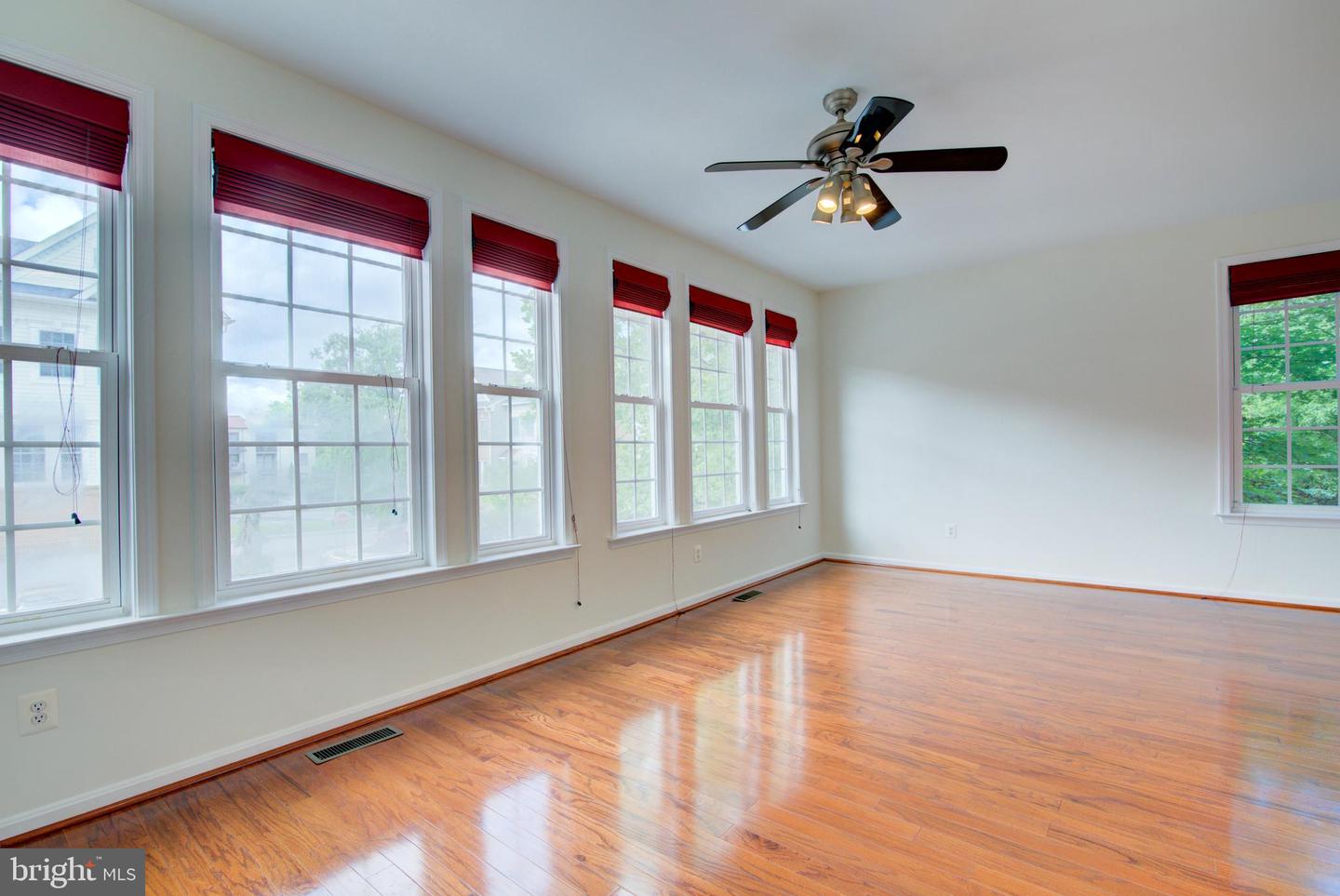 3388 BEECHCLIFF DR, ALEXANDRIA, Virginia 22306, 3 Bedrooms Bedrooms, ,2 BathroomsBathrooms,Residential,For sale,3388 BEECHCLIFF DR,VAFX2241122 MLS # VAFX2241122