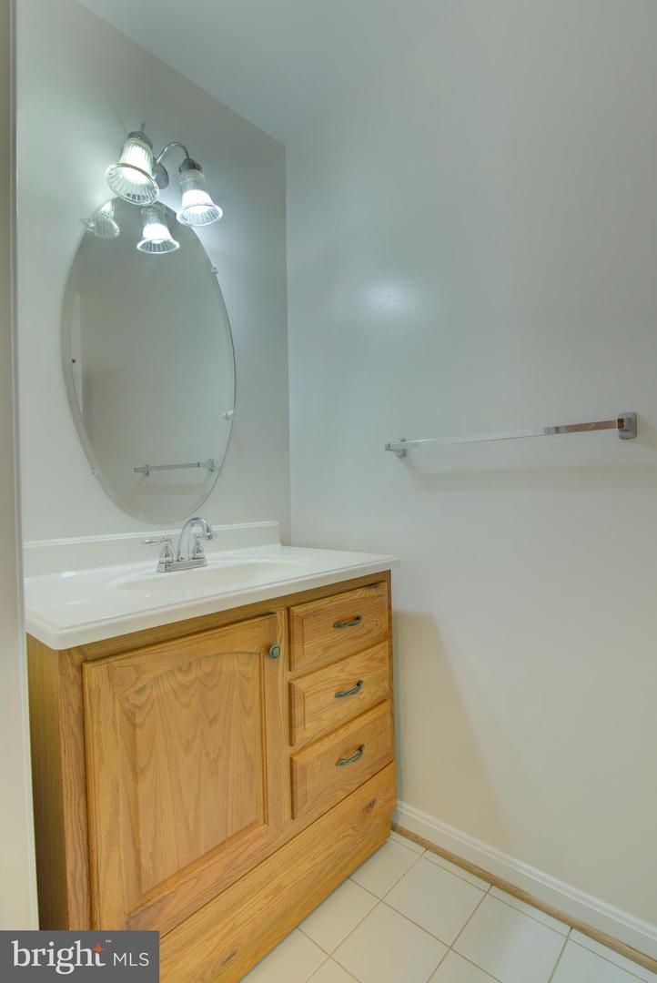 3388 BEECHCLIFF DR, ALEXANDRIA, Virginia 22306, 3 Bedrooms Bedrooms, ,2 BathroomsBathrooms,Residential,For sale,3388 BEECHCLIFF DR,VAFX2241122 MLS # VAFX2241122