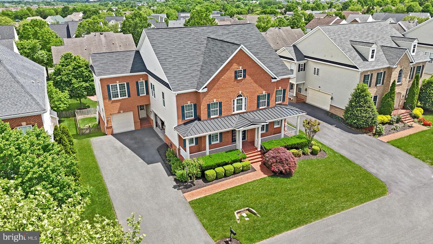 22838 ARBOR VIEW DR, BRAMBLETON, Virginia 20148, 6 Bedrooms Bedrooms, ,4 BathroomsBathrooms,Residential,For sale,22838 ARBOR VIEW DR,VALO2096610 MLS # VALO2096610