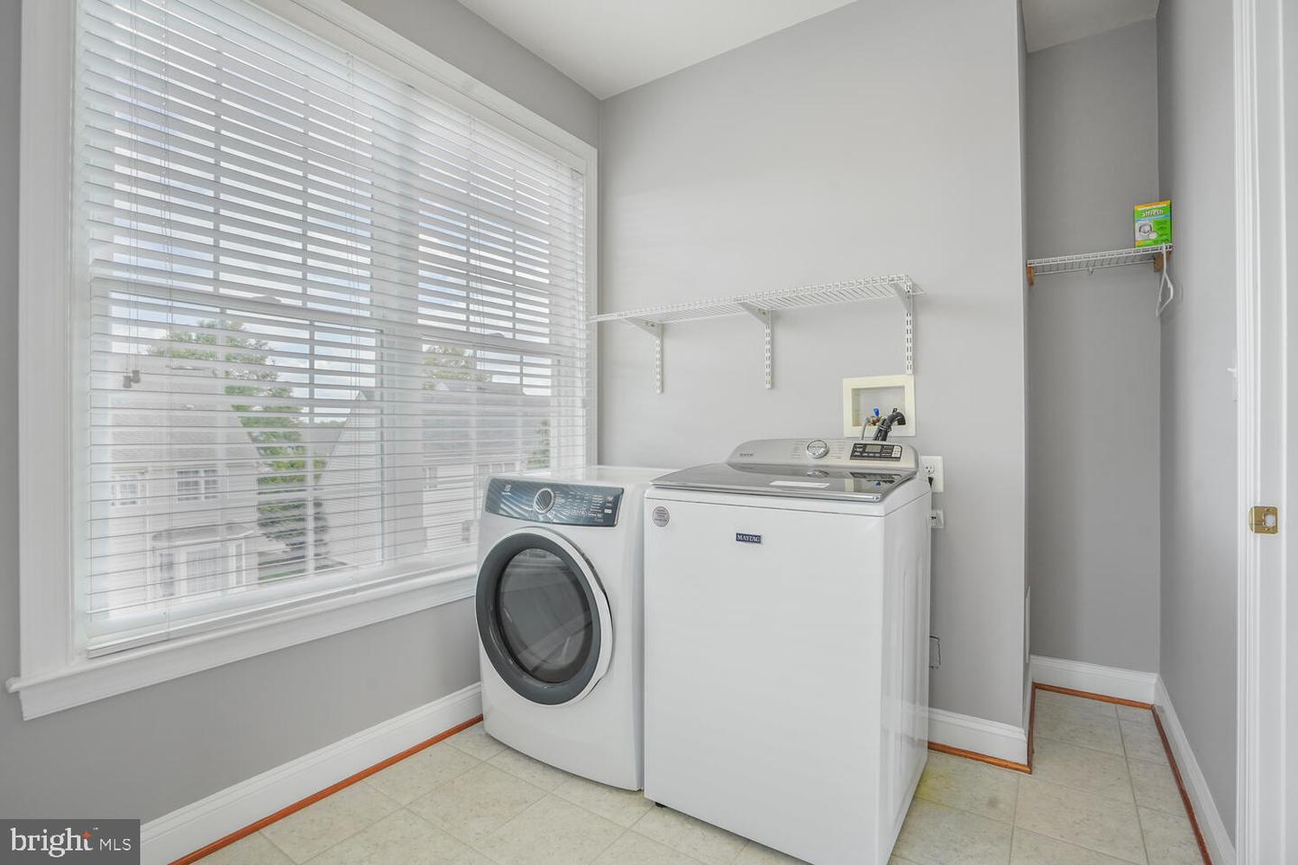 22838 ARBOR VIEW DR, BRAMBLETON, Virginia 20148, 6 Bedrooms Bedrooms, ,4 BathroomsBathrooms,Residential,For sale,22838 ARBOR VIEW DR,VALO2096610 MLS # VALO2096610