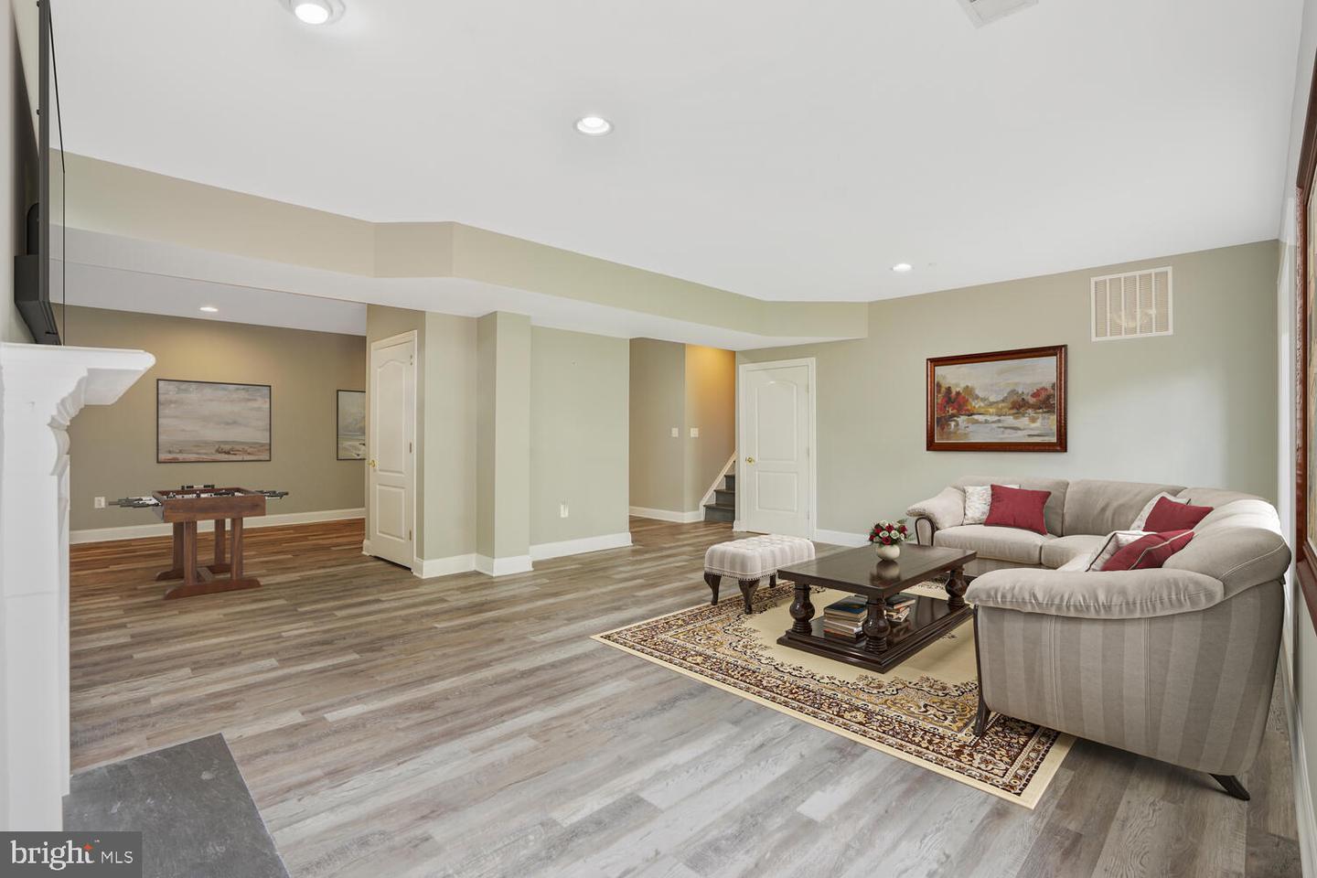 22838 ARBOR VIEW DR, BRAMBLETON, Virginia 20148, 6 Bedrooms Bedrooms, ,4 BathroomsBathrooms,Residential,For sale,22838 ARBOR VIEW DR,VALO2096610 MLS # VALO2096610