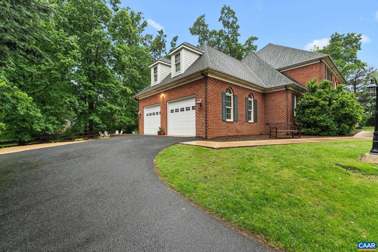 201 PELHAM KNOLLS DR, WAYNESBORO, Virginia 22980, 5 Bedrooms Bedrooms, ,2 BathroomsBathrooms,Residential,For sale,201 PELHAM KNOLLS DR,664596 MLS # 664596