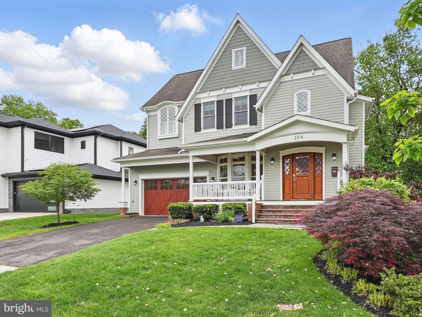 204 ELM ST SW, VIENNA, Virginia 22180, 4 Bedrooms Bedrooms, ,3 BathroomsBathrooms,Residential,For sale,204 ELM ST SW,VAFX2241148 MLS # VAFX2241148