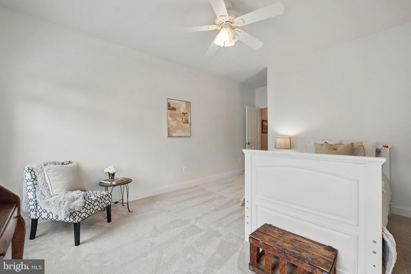 204 ELM ST SW, VIENNA, Virginia 22180, 4 Bedrooms Bedrooms, ,3 BathroomsBathrooms,Residential,For sale,204 ELM ST SW,VAFX2241148 MLS # VAFX2241148