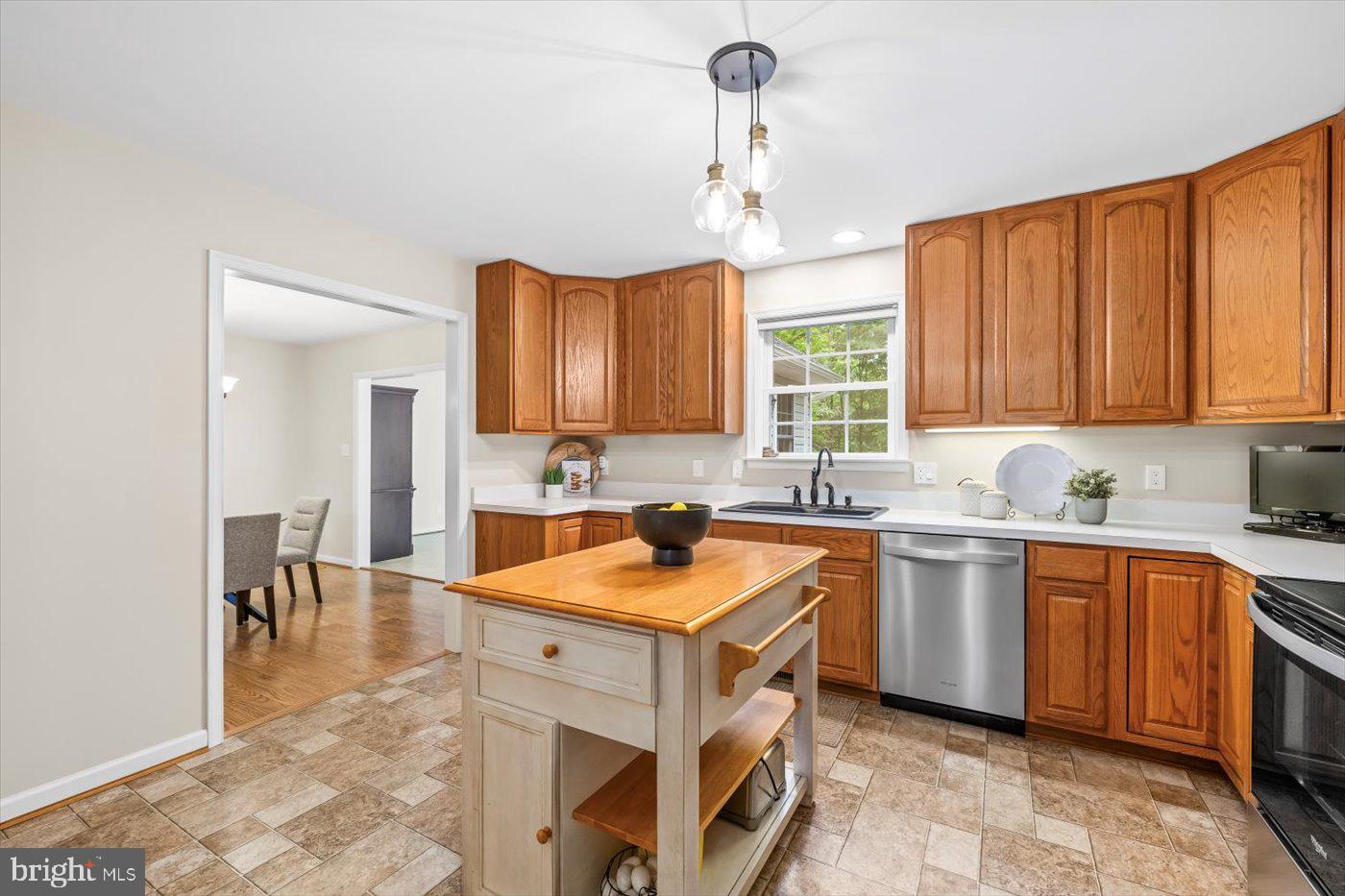 21040 FORTUNE DR, MILFORD, Virginia 22514, 4 Bedrooms Bedrooms, ,3 BathroomsBathrooms,Residential,For sale,21040 FORTUNE DR,VACV2008144 MLS # VACV2008144