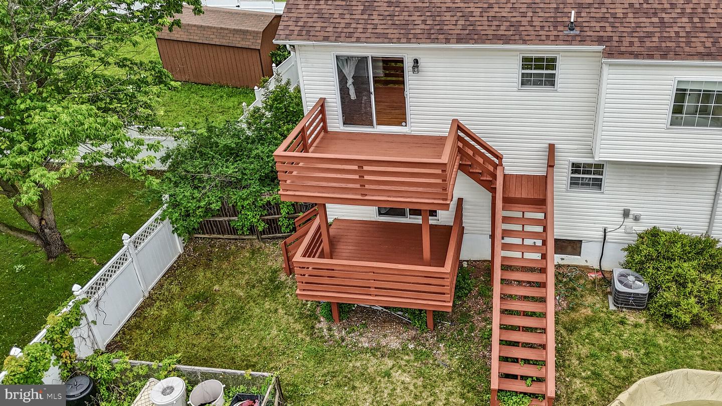 202 GOLDENROD RD, WINCHESTER, Virginia 22602, 4 Bedrooms Bedrooms, ,3 BathroomsBathrooms,Residential,For sale,202 GOLDENROD RD,VAFV2034198 MLS # VAFV2034198