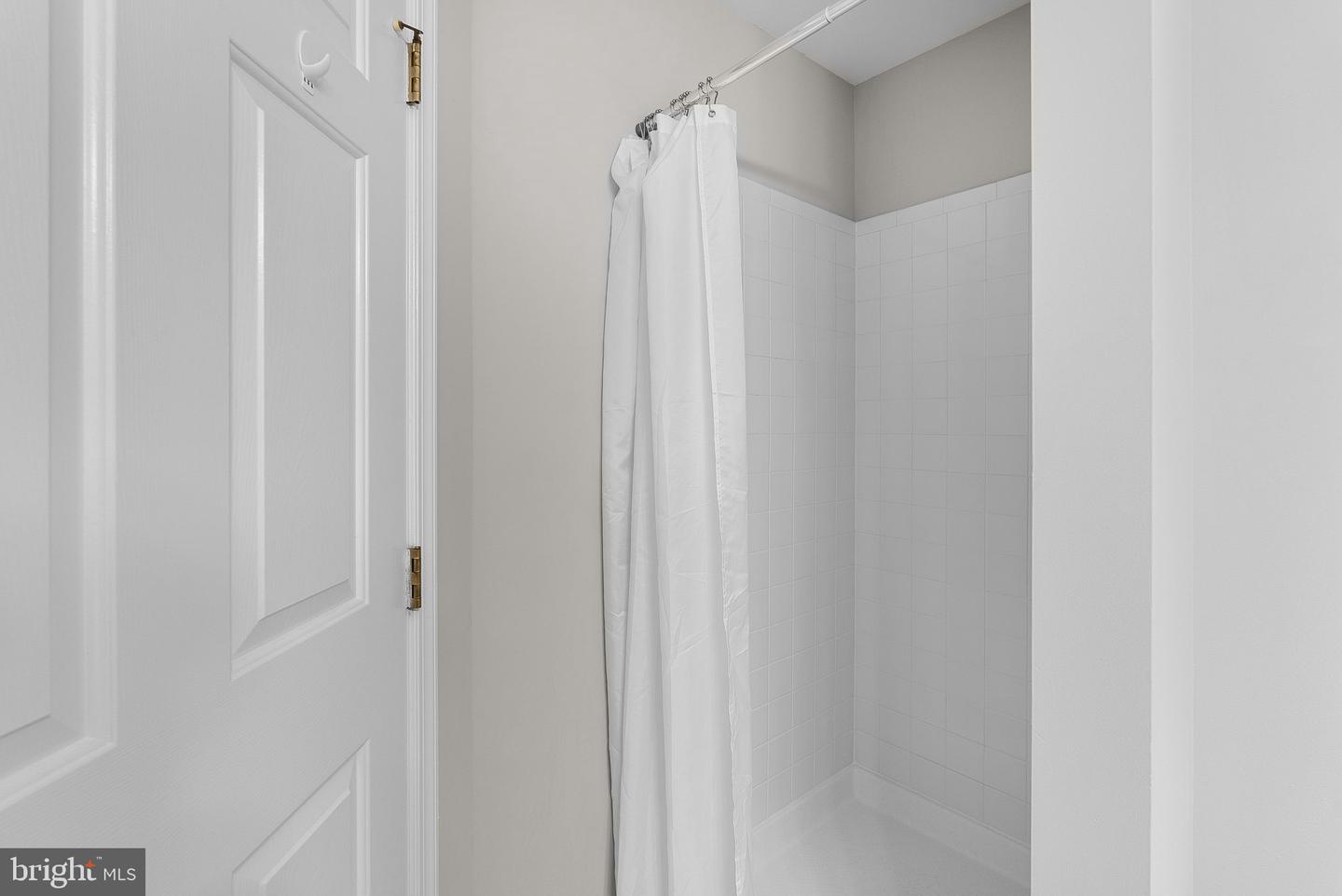 7515-M SNOWPEA CT #168, ALEXANDRIA, Virginia 22306, 2 Bedrooms Bedrooms, ,2 BathroomsBathrooms,Residential,For sale,7515-M SNOWPEA CT #168,VAFX2241188 MLS # VAFX2241188