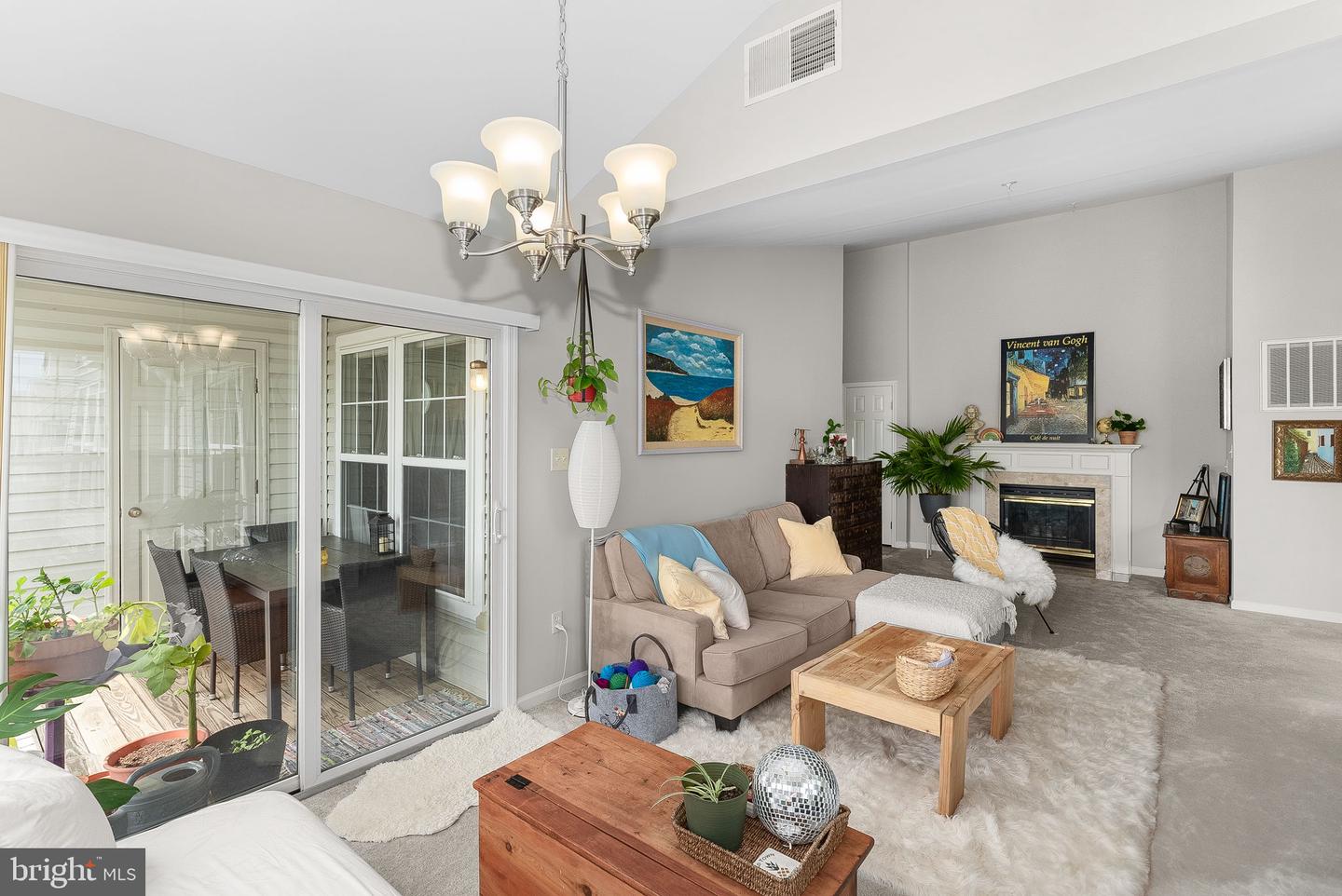 7515-M SNOWPEA CT #168, ALEXANDRIA, Virginia 22306, 2 Bedrooms Bedrooms, ,2 BathroomsBathrooms,Residential,For sale,7515-M SNOWPEA CT #168,VAFX2241188 MLS # VAFX2241188