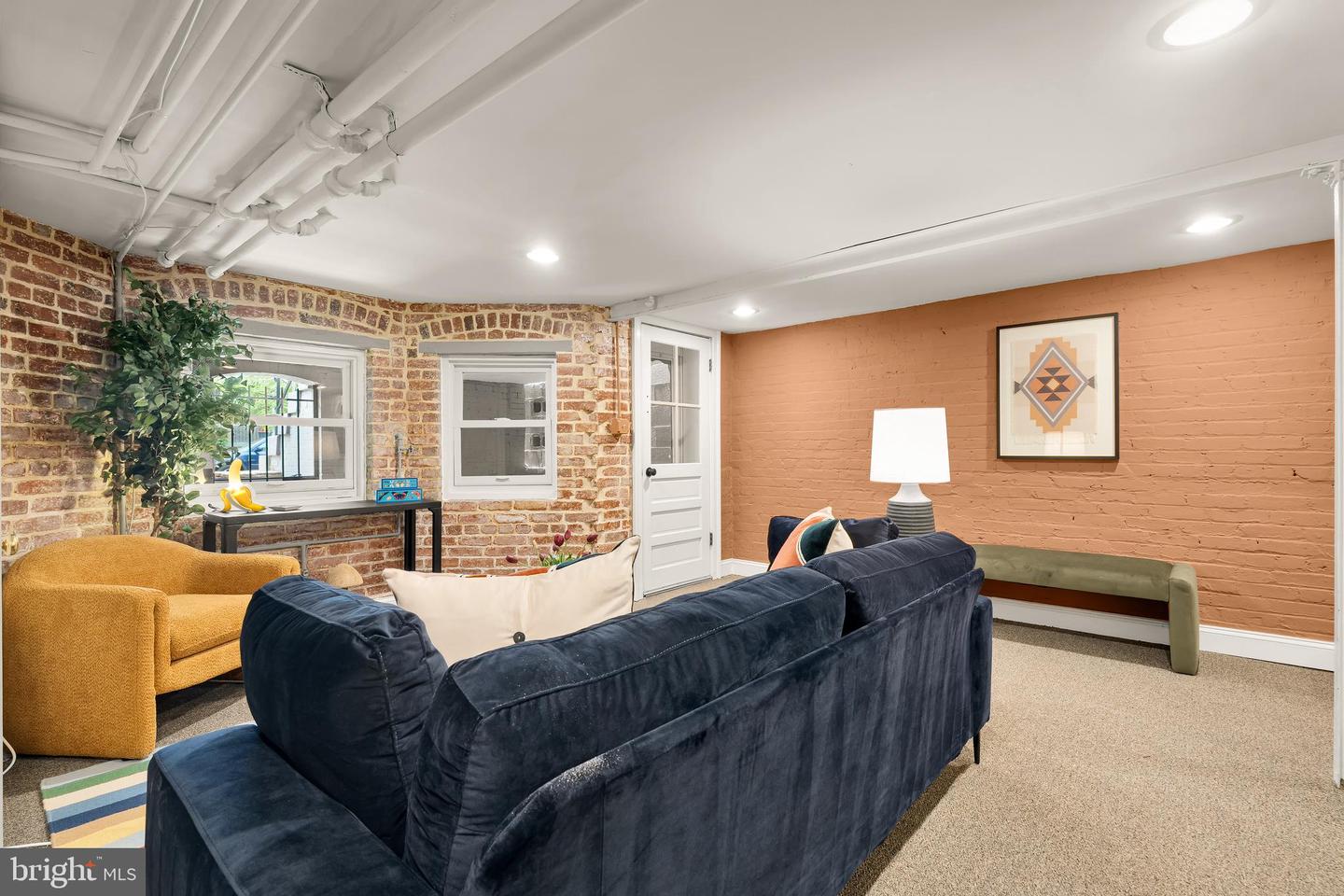 61 W ST NW, WASHINGTON, District Of Columbia 20001, 4 Bedrooms Bedrooms, ,2 BathroomsBathrooms,Residential,For sale,61 W ST NW,DCDC2200896 MLS # DCDC2200896