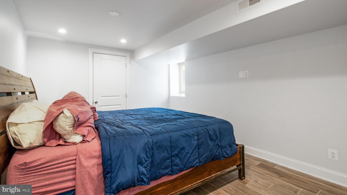 4314 H ST SE, WASHINGTON, District Of Columbia 20019, 5 Bedrooms Bedrooms, ,4 BathroomsBathrooms,Residential,For sale,4314 H ST SE,DCDC2200912 MLS # DCDC2200912