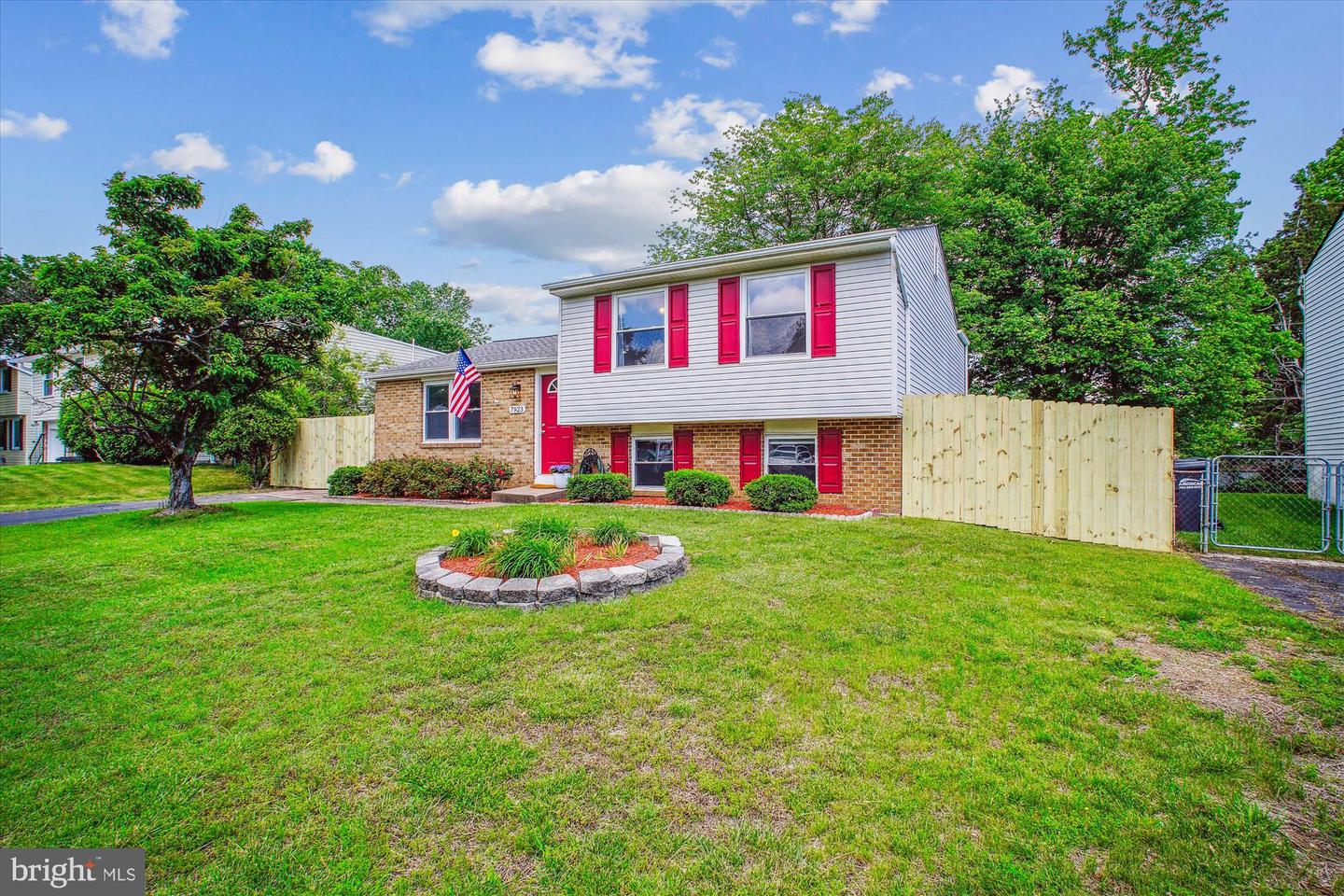 7923 FITZROY ST, ALEXANDRIA, Virginia 22309, 3 Bedrooms Bedrooms, ,2 BathroomsBathrooms,Residential,For sale,7923 FITZROY ST,VAFX2241102 MLS # VAFX2241102