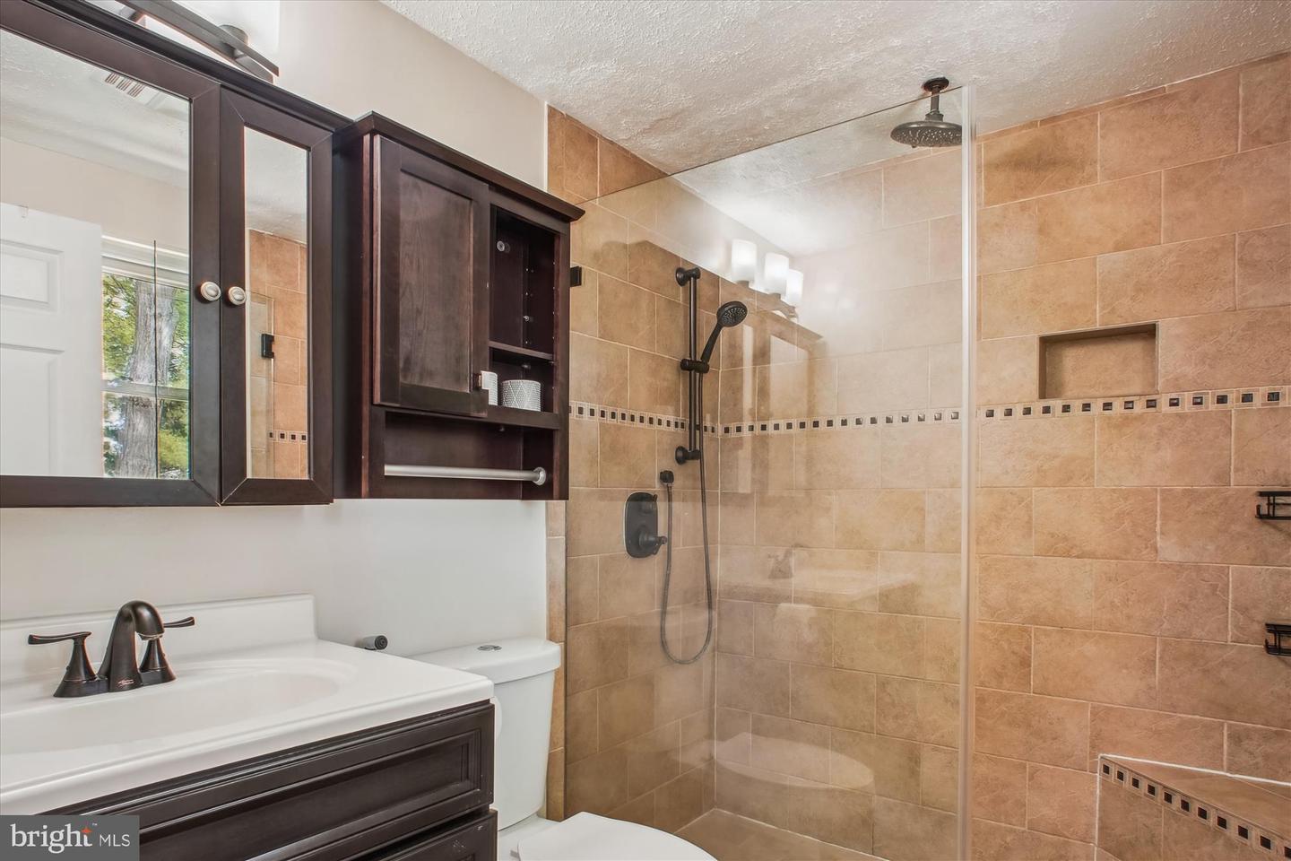 7923 FITZROY ST, ALEXANDRIA, Virginia 22309, 3 Bedrooms Bedrooms, ,2 BathroomsBathrooms,Residential,For sale,7923 FITZROY ST,VAFX2241102 MLS # VAFX2241102