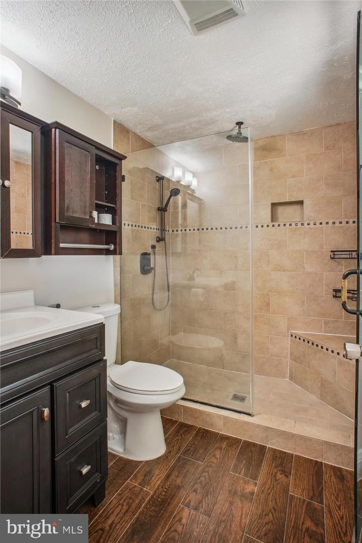 7923 FITZROY ST, ALEXANDRIA, Virginia 22309, 3 Bedrooms Bedrooms, ,2 BathroomsBathrooms,Residential,For sale,7923 FITZROY ST,VAFX2241102 MLS # VAFX2241102