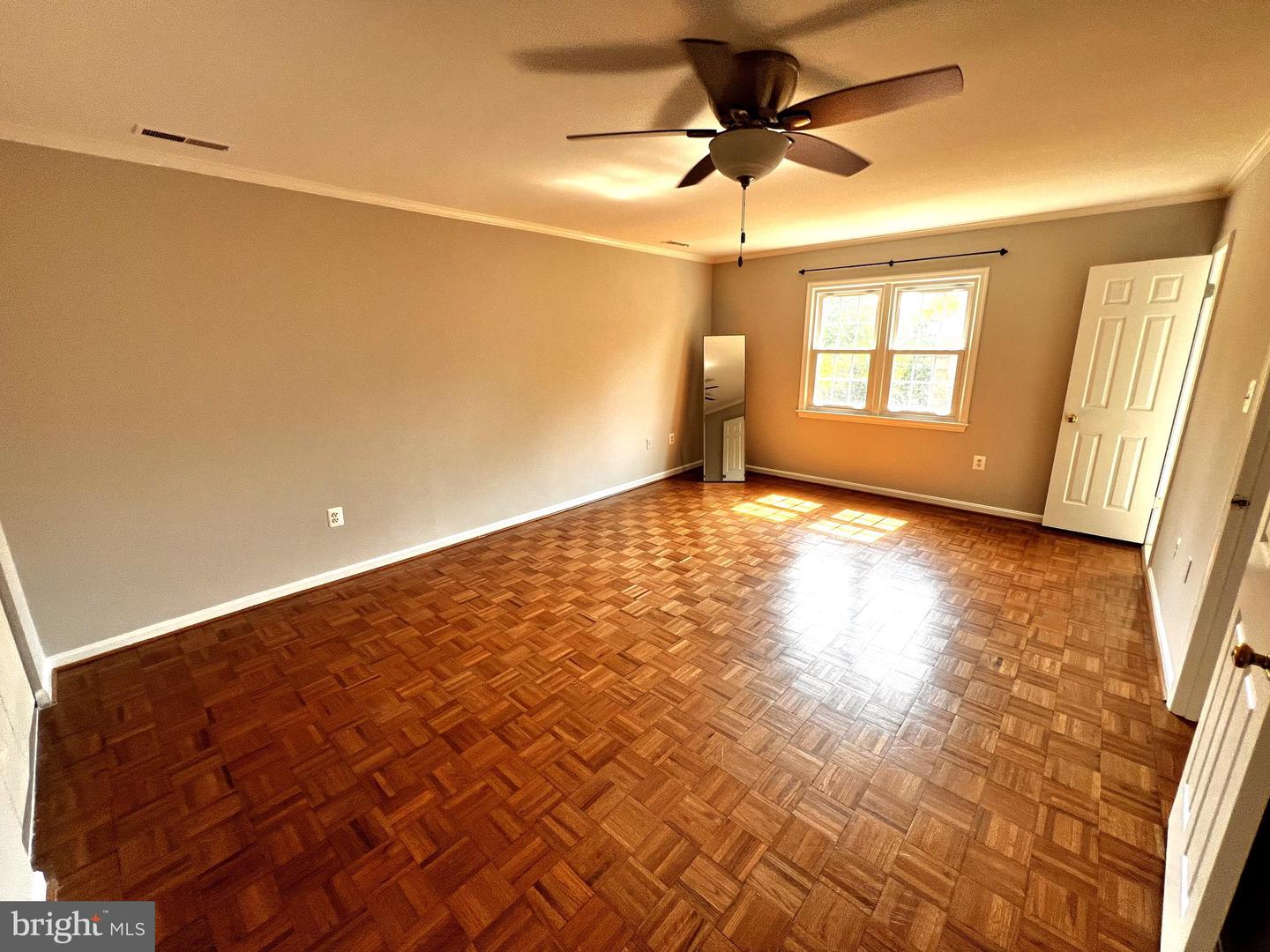 6572 FLAGMAKER CT, FALLS CHURCH, Virginia 22042, 4 Bedrooms Bedrooms, ,3 BathroomsBathrooms,Residential,For sale,6572 FLAGMAKER CT,VAFA2003004 MLS # VAFA2003004