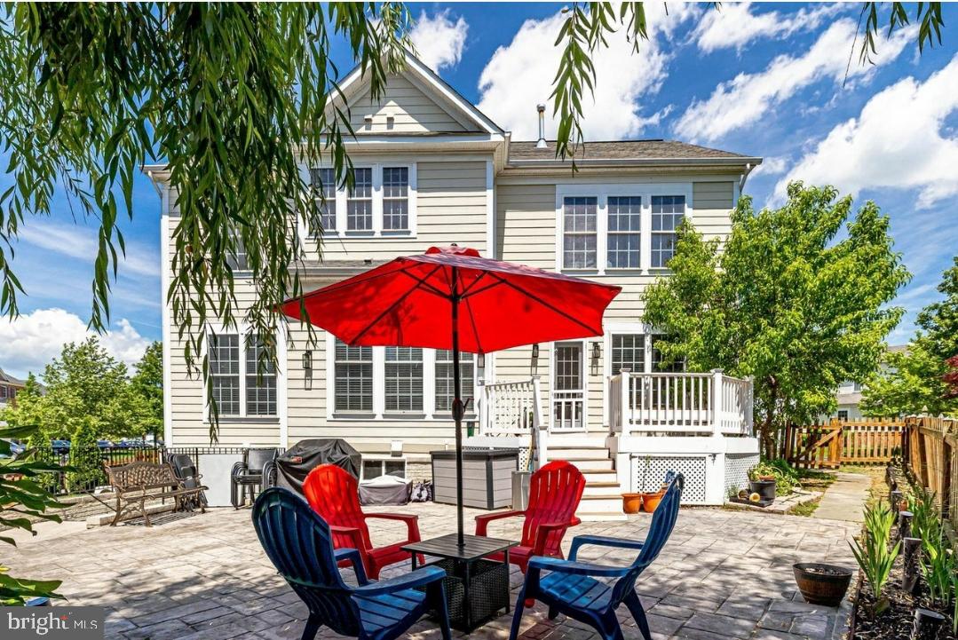 19111 CHARTIER DR, LEESBURG, Virginia 20176, 5 Bedrooms Bedrooms, ,3 BathroomsBathrooms,Residential,For sale,19111 CHARTIER DR,VALO2096644 MLS # VALO2096644