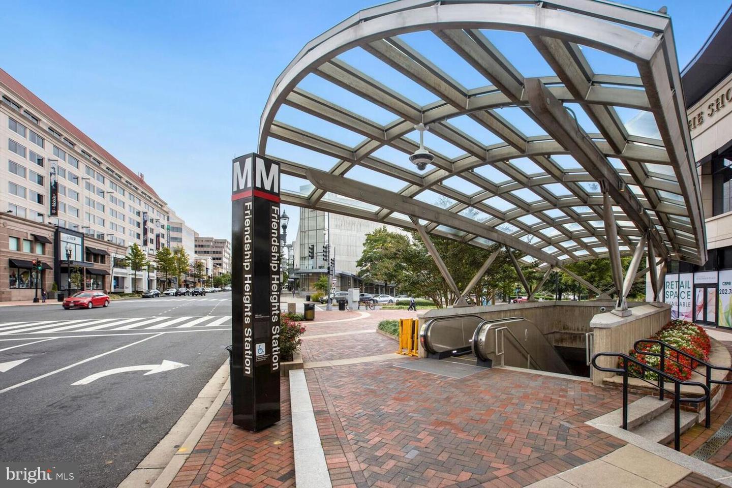 4301 MILITARY RD NW #504, WASHINGTON, District Of Columbia 20015, 3 Bedrooms Bedrooms, ,2 BathroomsBathrooms,Residential,For sale,4301 MILITARY RD NW #504,DCDC2200930 MLS # DCDC2200930