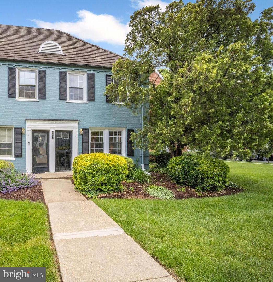 2034 FORT DAVIS ST SE #B, WASHINGTON, District Of Columbia 20020, 2 Bedrooms Bedrooms, ,1 BathroomBathrooms,Residential,For sale,2034 FORT DAVIS ST SE #B,DCDC2200950 MLS # DCDC2200950