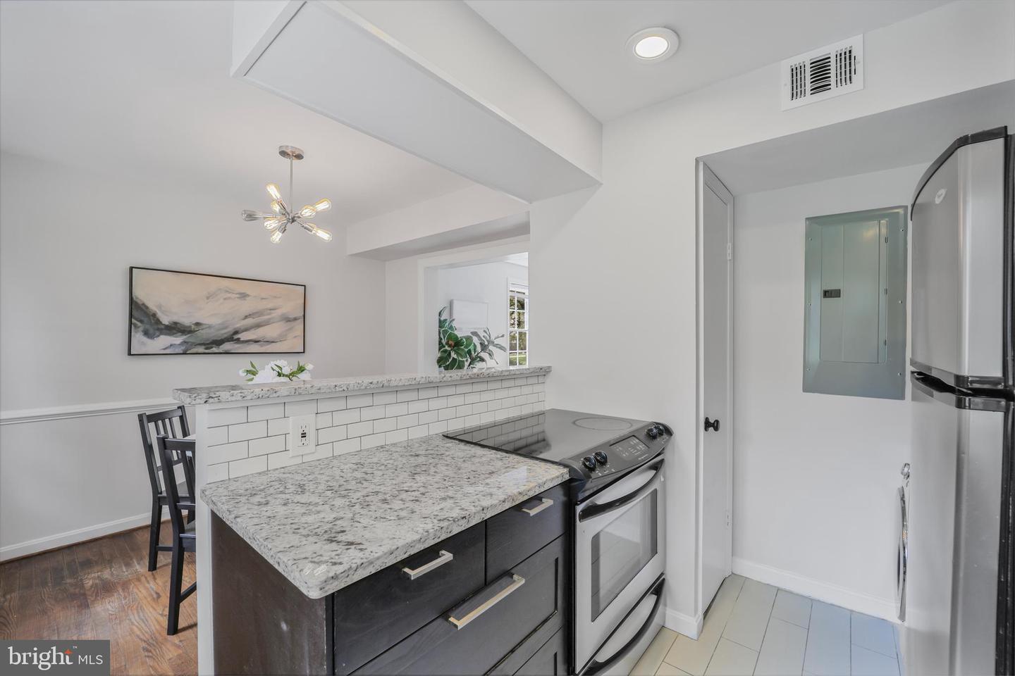 2034 FORT DAVIS ST SE #B, WASHINGTON, District Of Columbia 20020, 2 Bedrooms Bedrooms, ,1 BathroomBathrooms,Residential,For sale,2034 FORT DAVIS ST SE #B,DCDC2200950 MLS # DCDC2200950