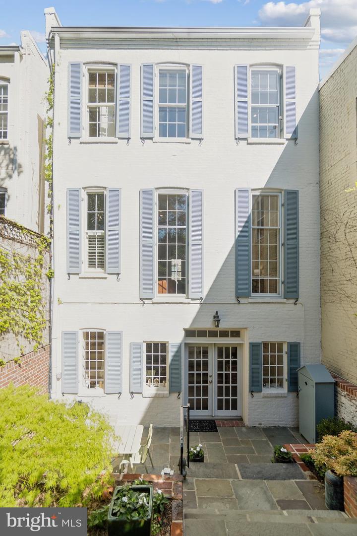 1250 31ST ST NW, WASHINGTON, District Of Columbia 20007, 3 Bedrooms Bedrooms, ,2 BathroomsBathrooms,Residential,For sale,1250 31ST ST NW,DCDC2200946 MLS # DCDC2200946