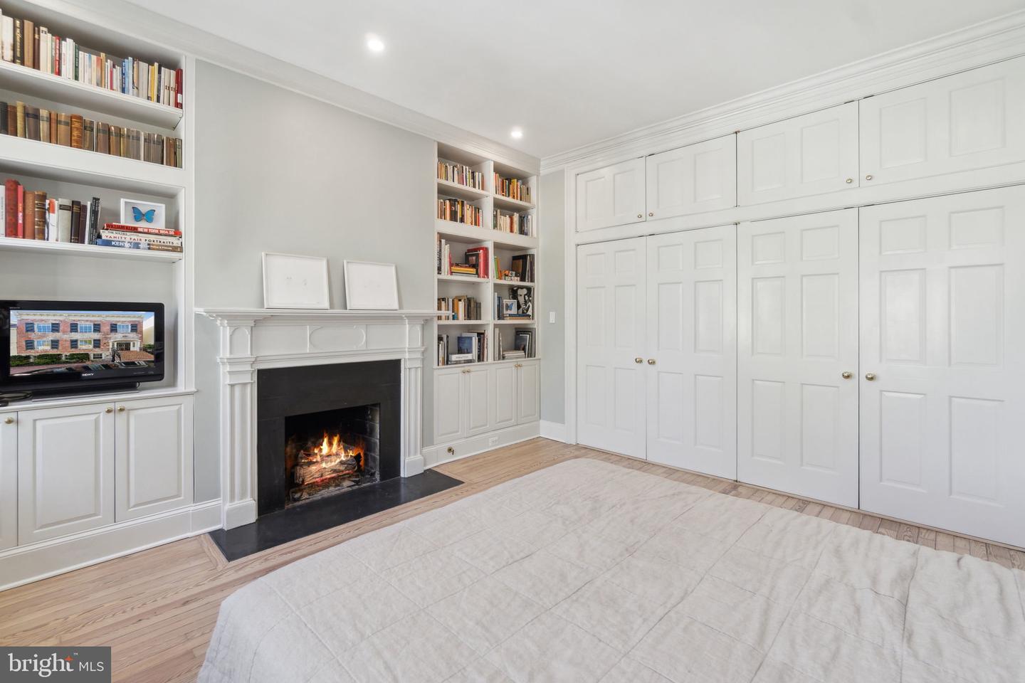 1250 31ST ST NW, WASHINGTON, District Of Columbia 20007, 3 Bedrooms Bedrooms, ,2 BathroomsBathrooms,Residential,For sale,1250 31ST ST NW,DCDC2200946 MLS # DCDC2200946